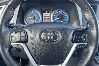 2020 Toyota Sienna XLE Premium