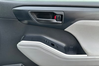 2020 Toyota Highlander Hybrid LE