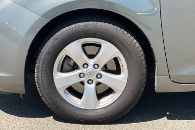 2013 Toyota Sienna L