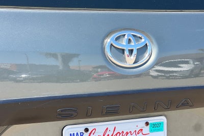 2013 Toyota Sienna L