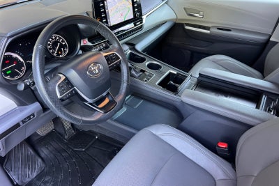 2024 Toyota Sienna Limited