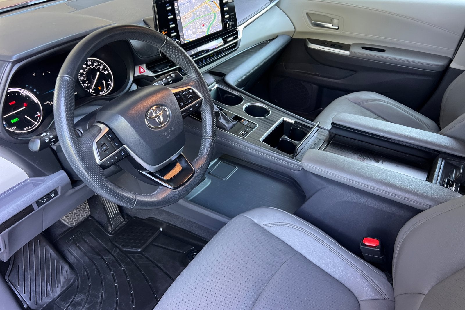 2024 Toyota Sienna Limited