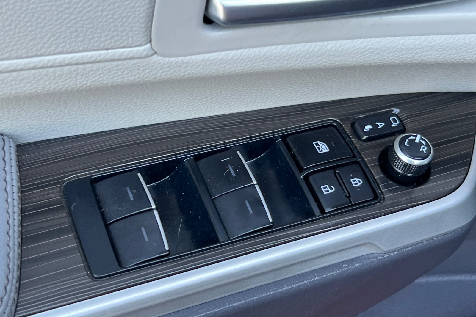 2024 Toyota Sienna Limited