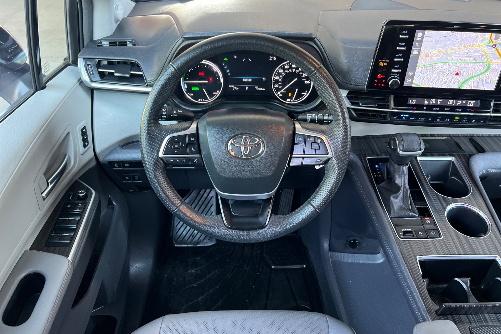 2024 Toyota Sienna Limited