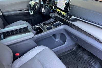 2024 Toyota Sienna Limited