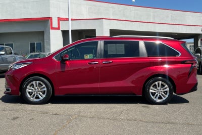 2024 Toyota Sienna Limited