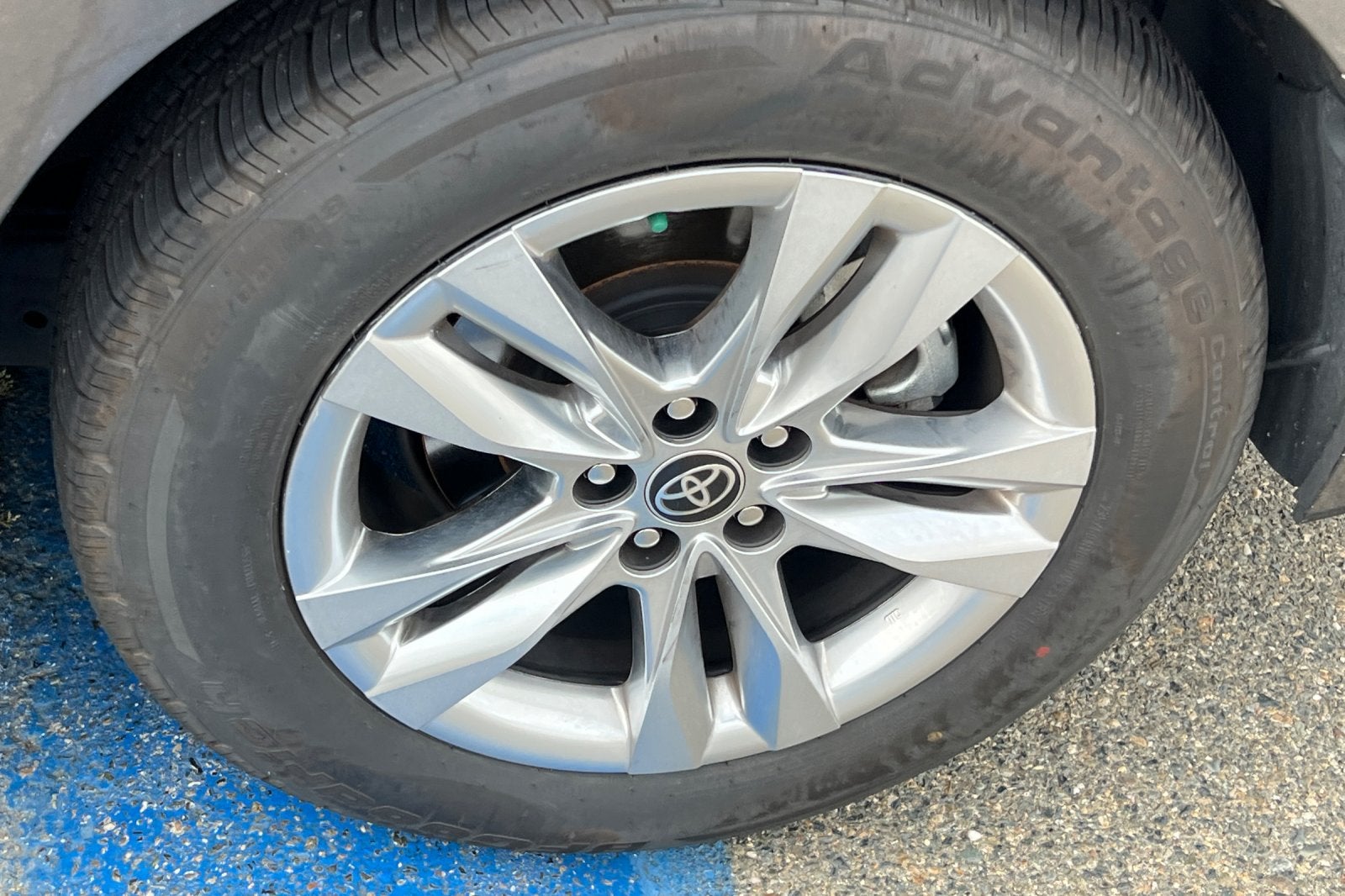 2023 Toyota Sienna Limited