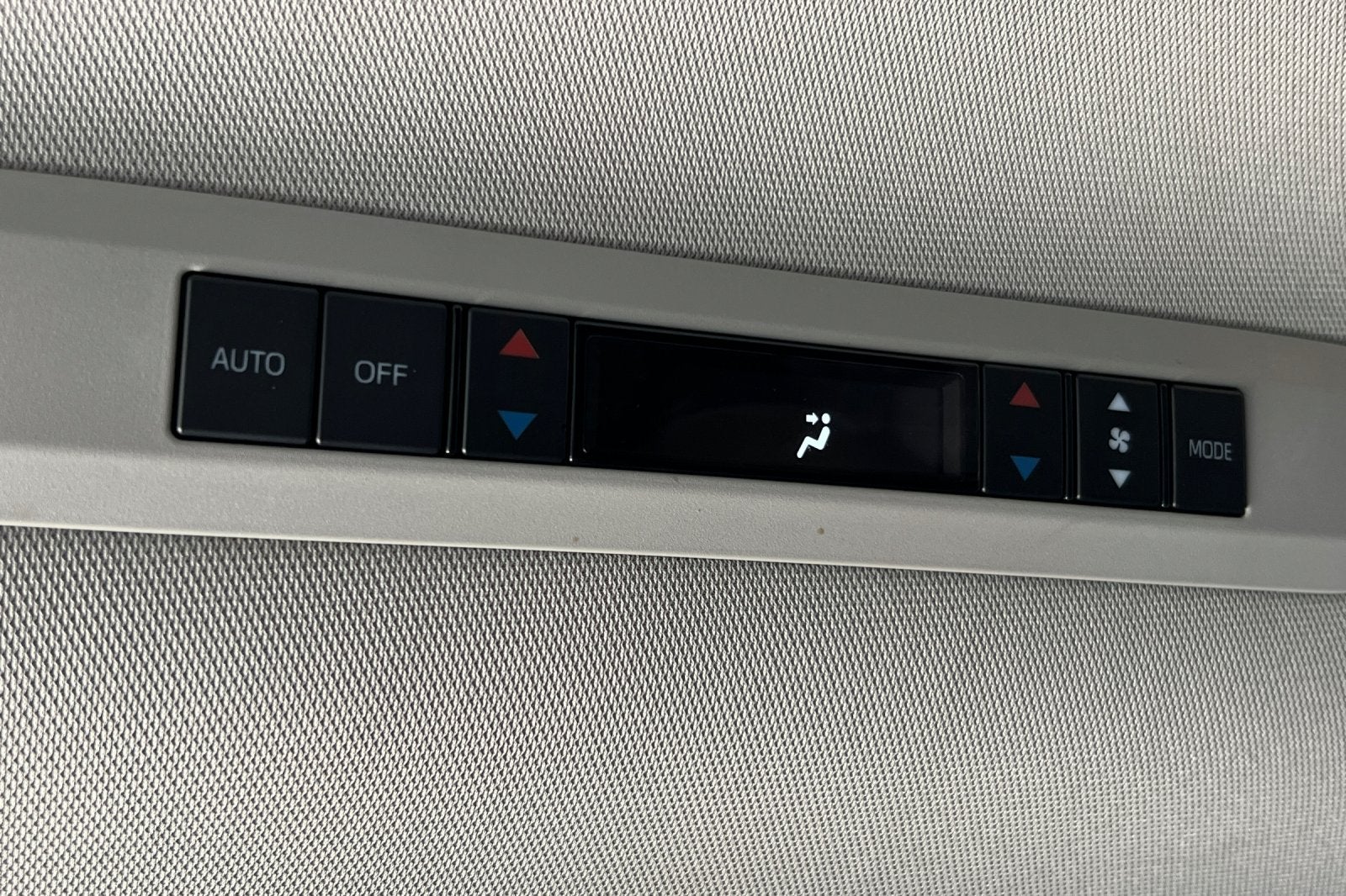2023 Toyota Sienna Limited