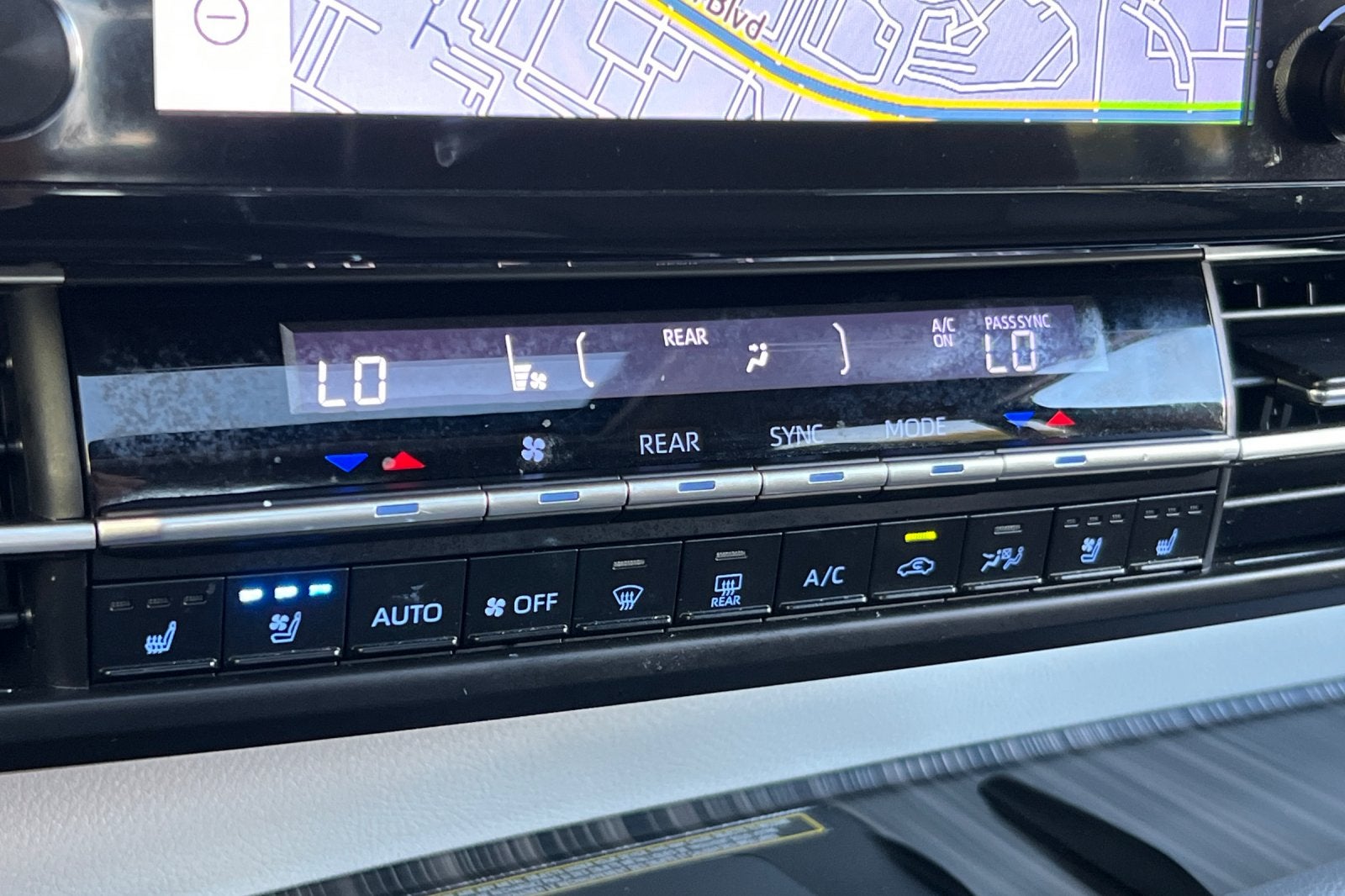 2023 Toyota Sienna Limited