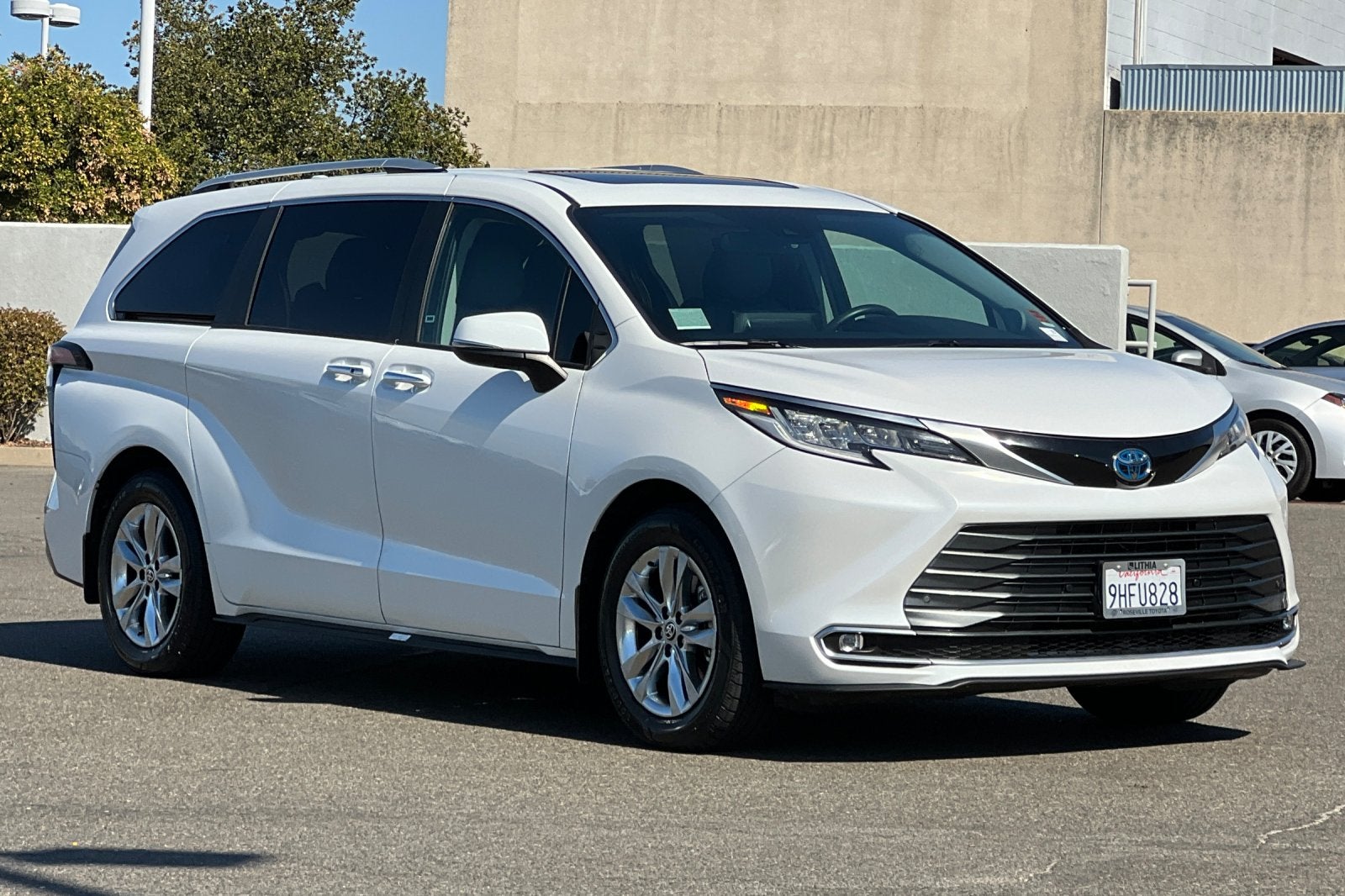 2023 Toyota Sienna Limited