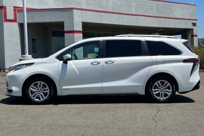2021 Toyota Sienna Limited