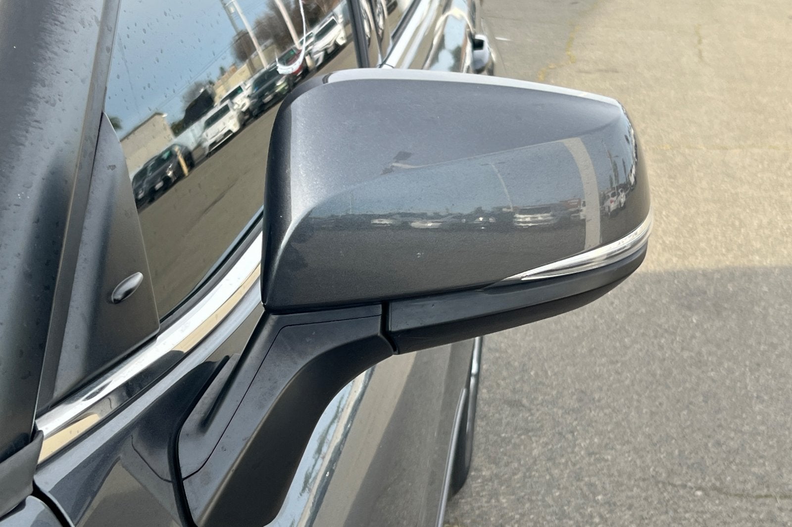 2020 Toyota Highlander LE