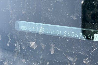 2020 Toyota Highlander LE