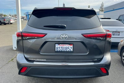 2020 Toyota Highlander LE