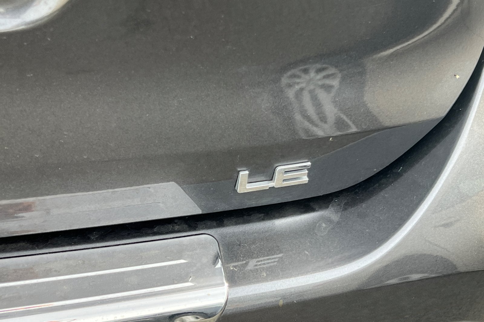 2020 Toyota Highlander LE