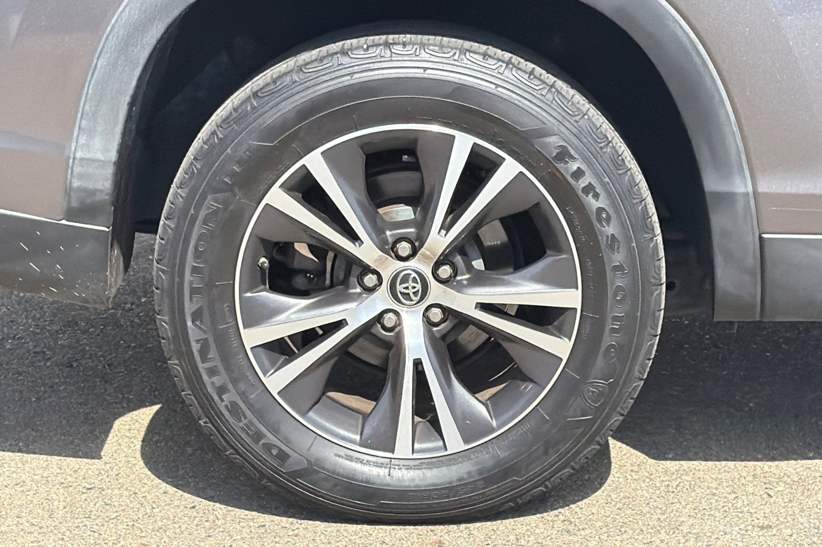 2019 Toyota Highlander LE Plus