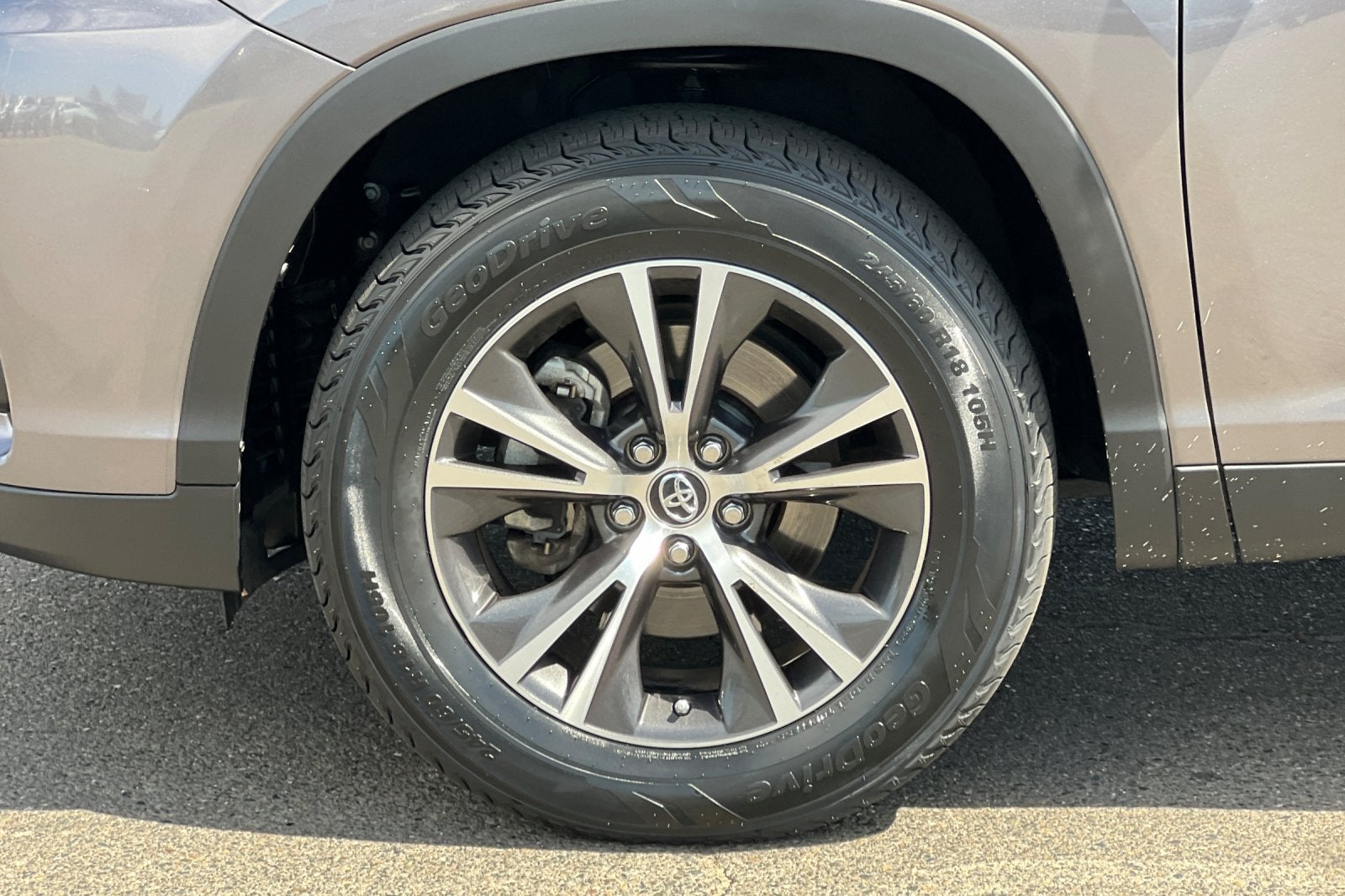 2019 Toyota Highlander LE Plus