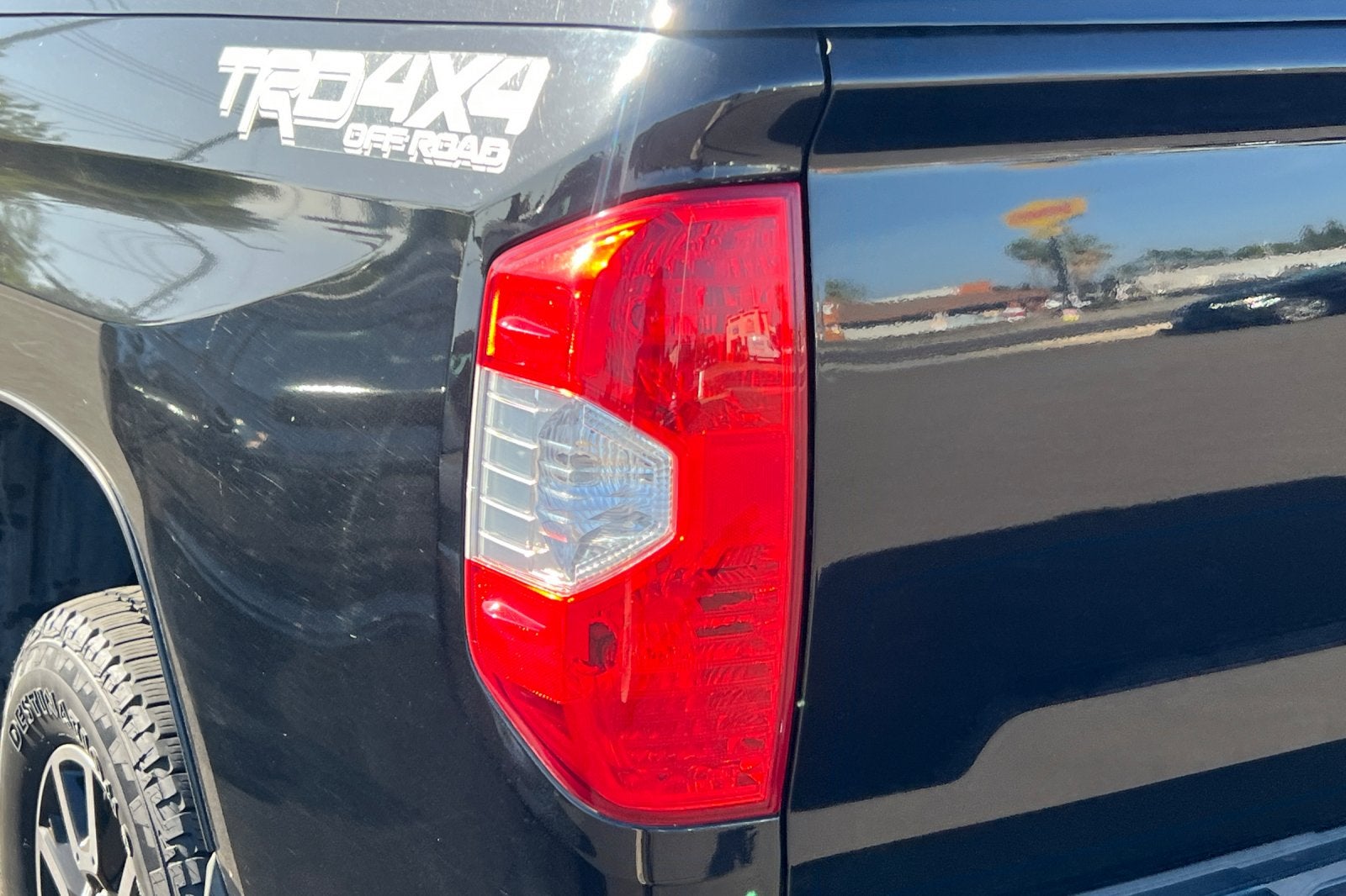 2015 Toyota Tundra LTD