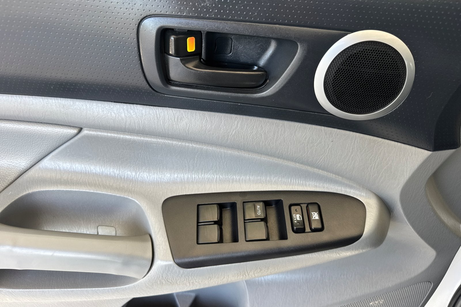2013 Toyota Tacoma Base
