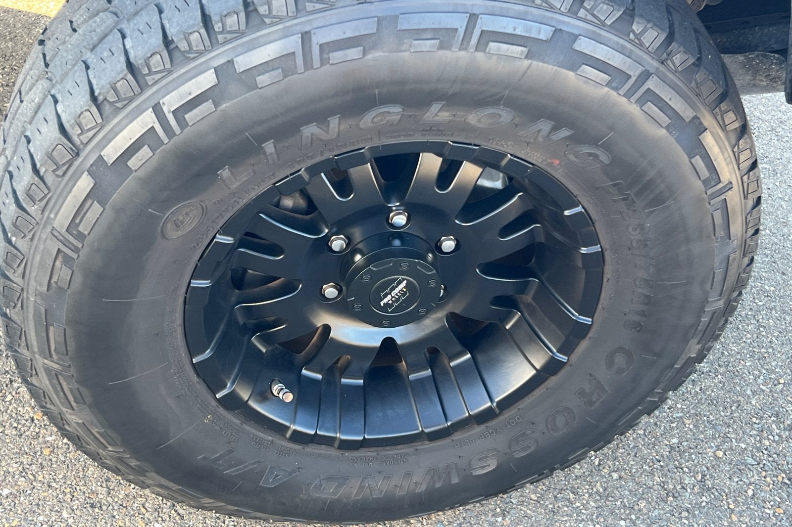 2019 Toyota Tacoma SR