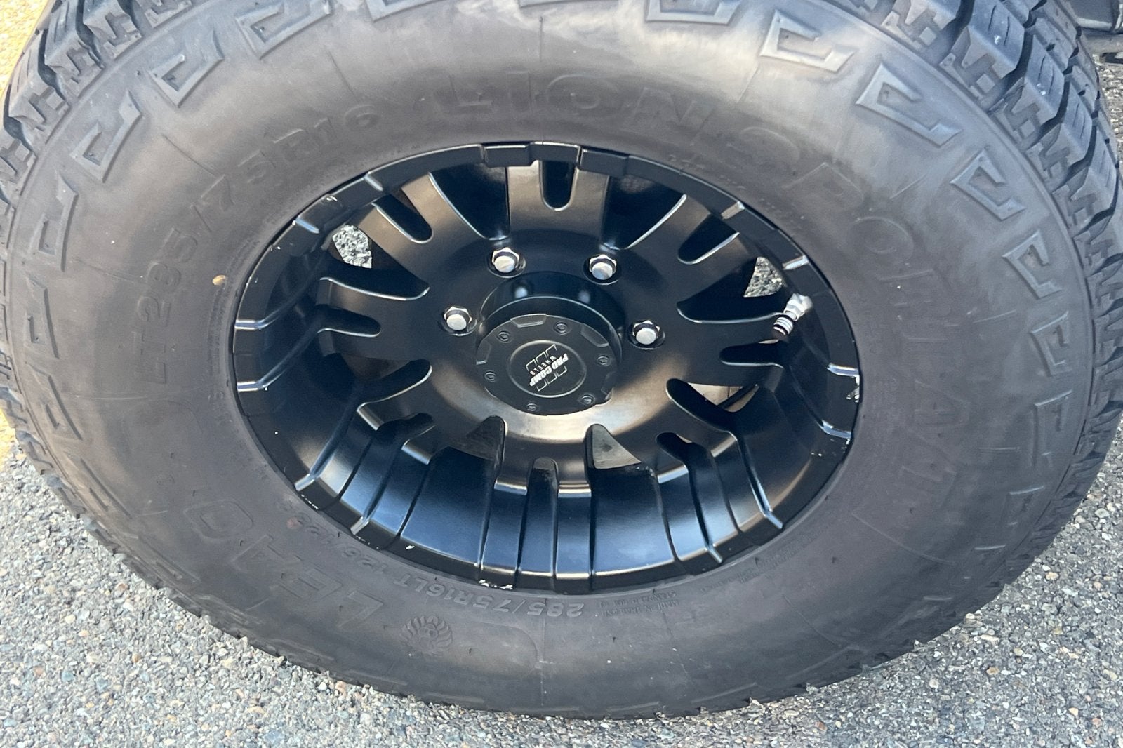 2019 Toyota Tacoma SR