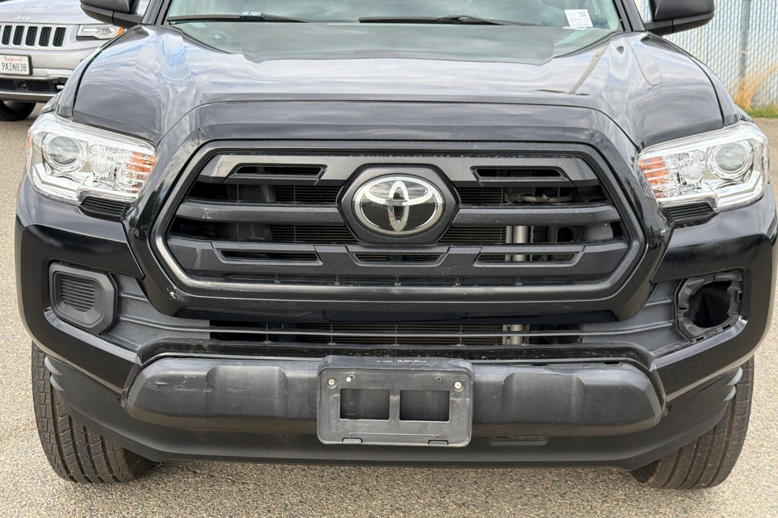 2019 Toyota Tacoma SR