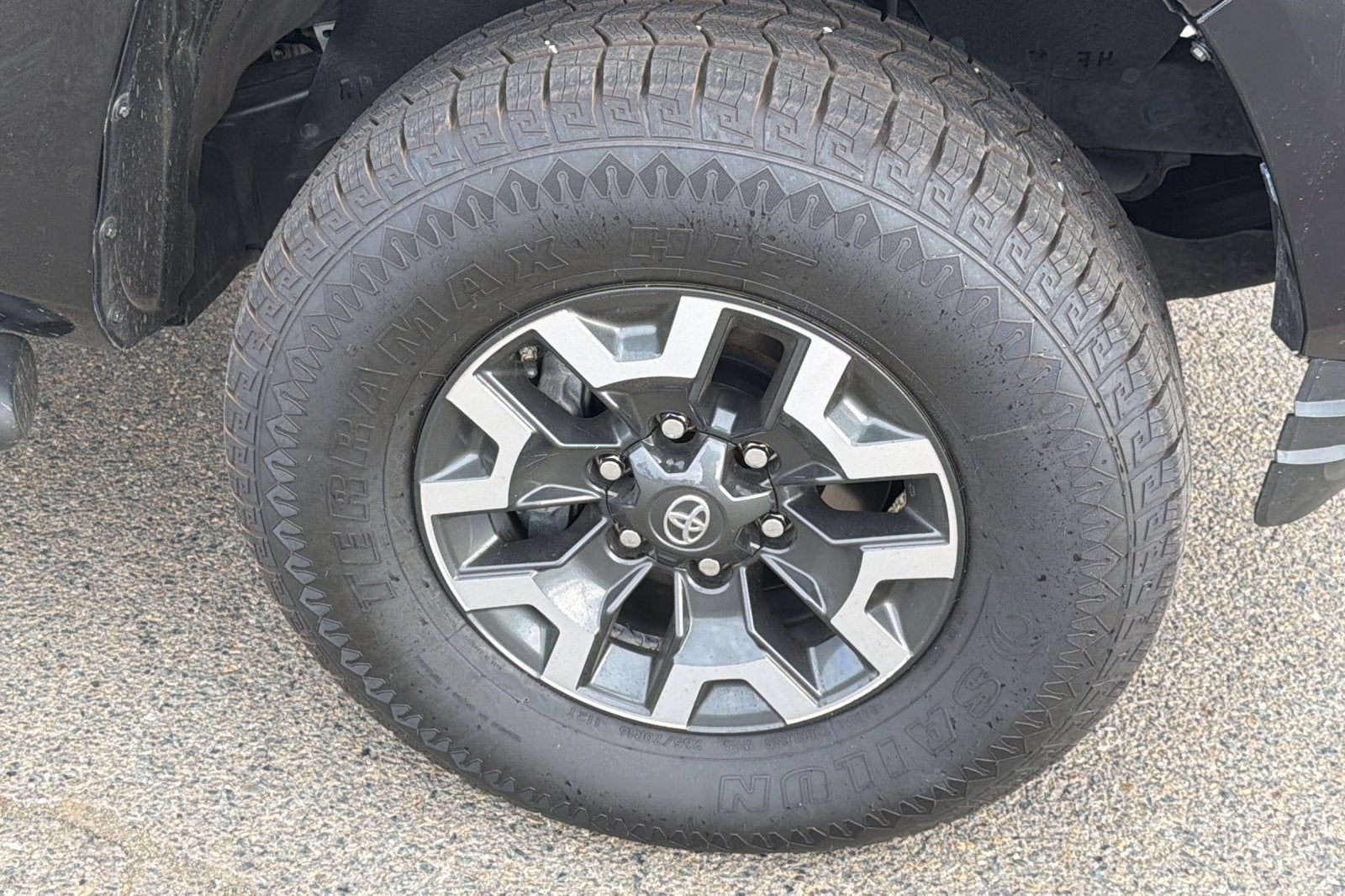 2019 Toyota Tacoma SR