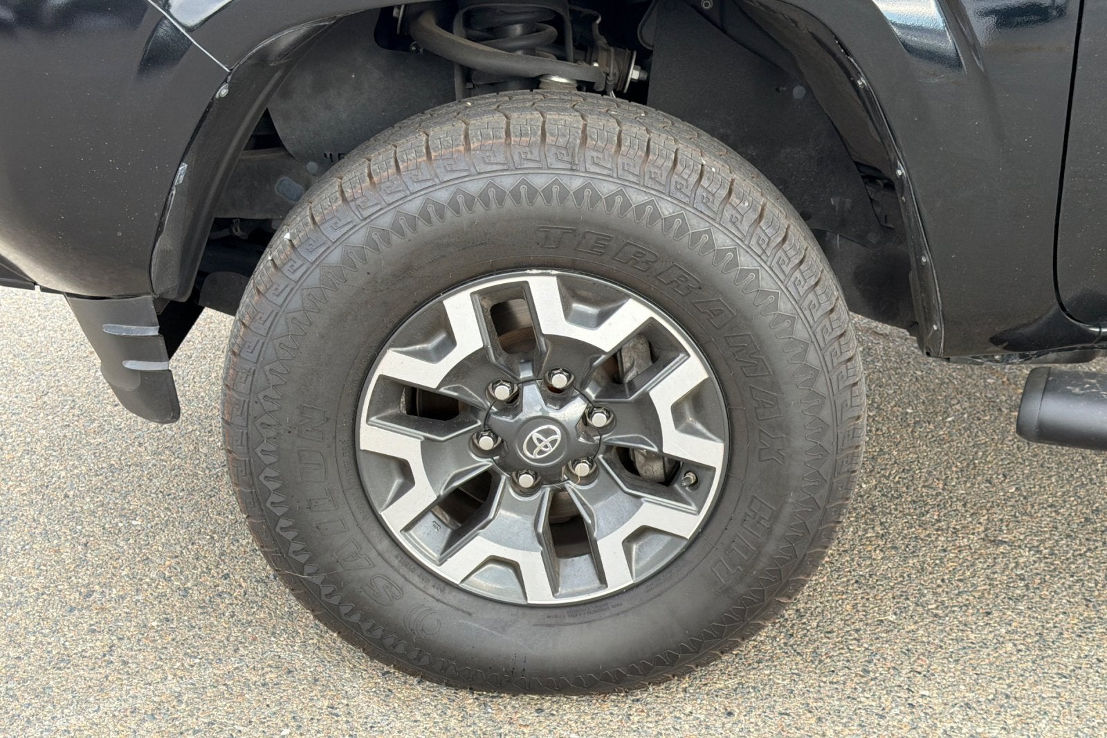 2019 Toyota Tacoma SR