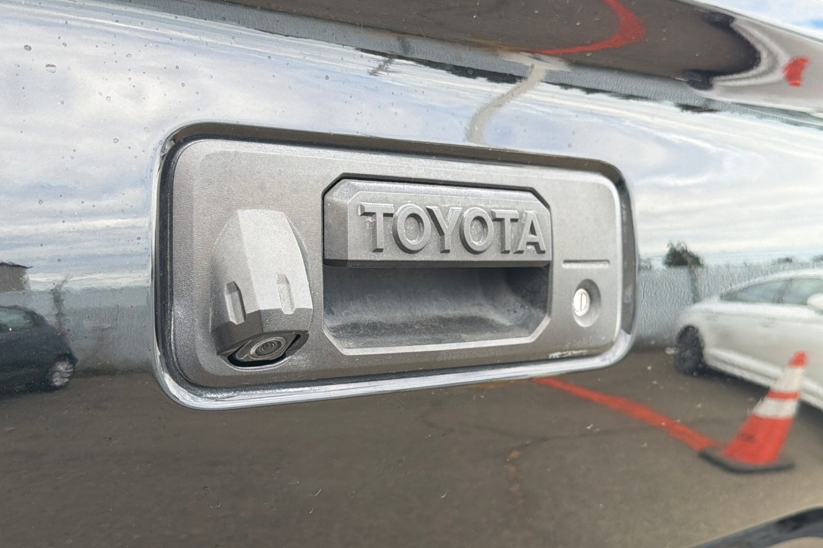 2019 Toyota Tacoma SR