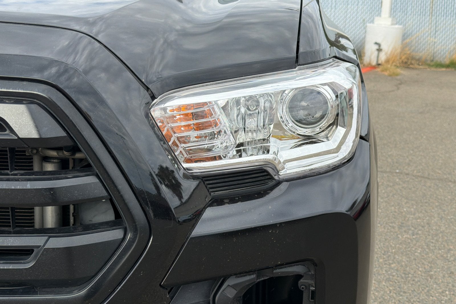 2019 Toyota Tacoma SR