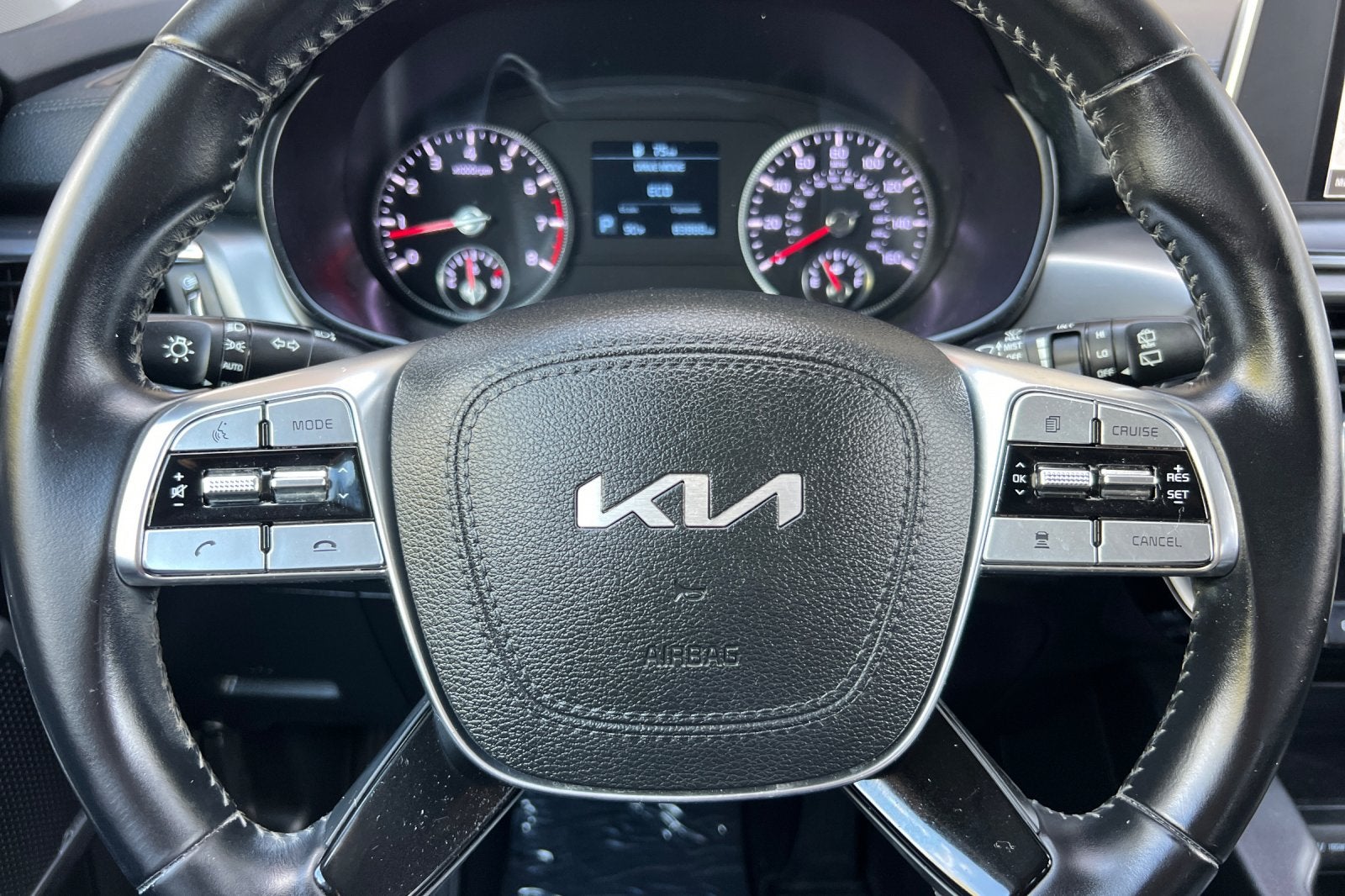 2022 Kia Telluride LX