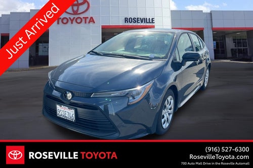 2025 Toyota Corolla LE