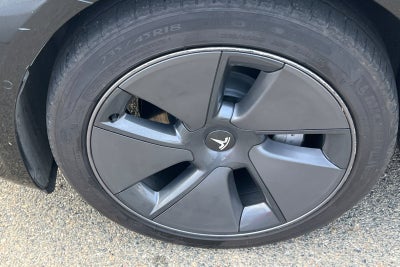 2022 Tesla Model 3 Base