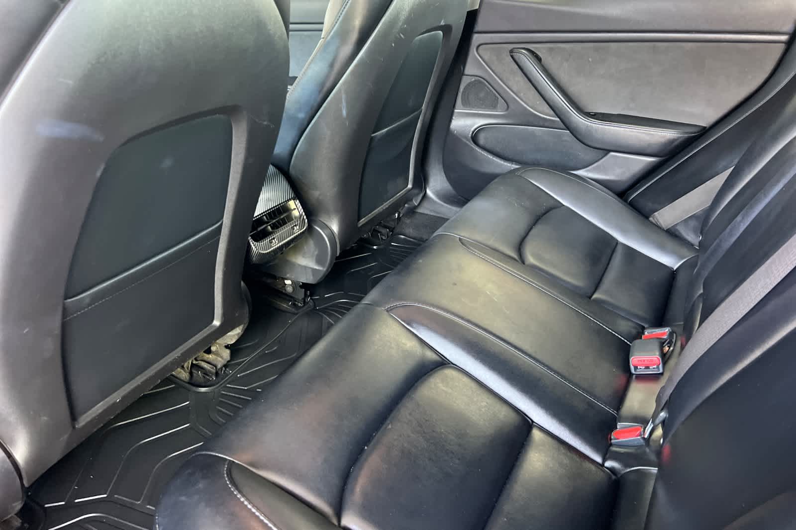 2019 Tesla Model 3 Standard Range