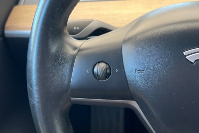 2019 Tesla Model 3 Standard Range