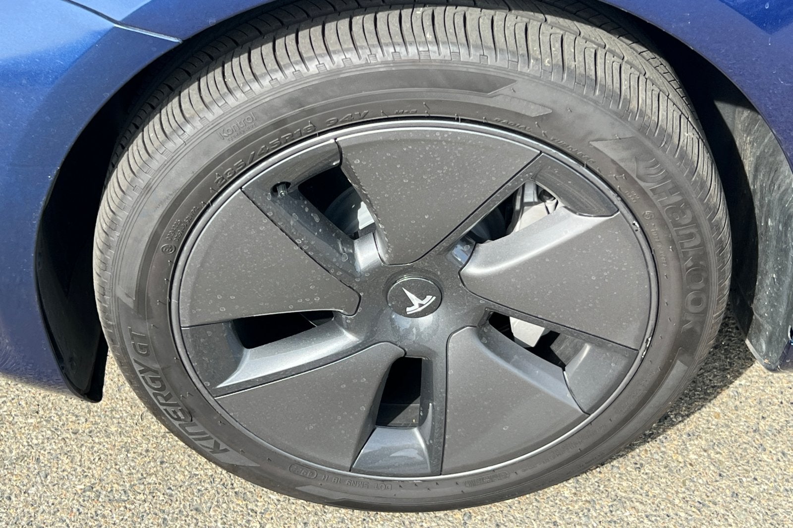 2023 Tesla Model 3 Base