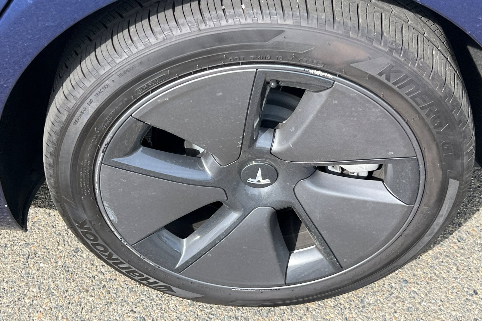 2023 Tesla Model 3 Base