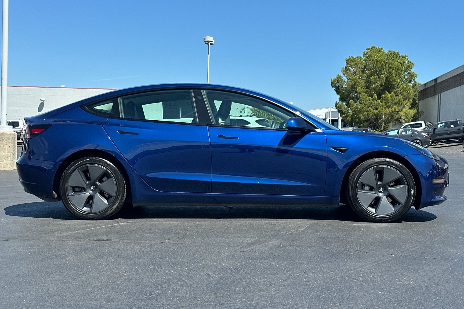 2021 Tesla Model 3 Standard Range Plus