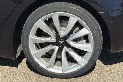 2018 Tesla Model 3 Base