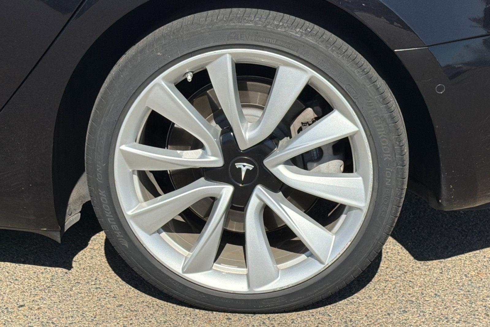 2018 Tesla Model 3 Base