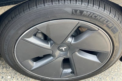 2023 Tesla Model 3 Long Range