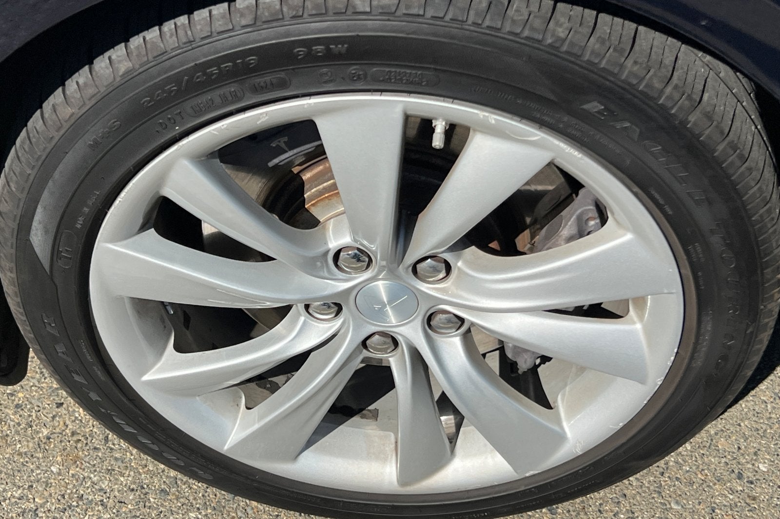 2014 Tesla Model S Base