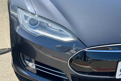 2015 Tesla Model S Base