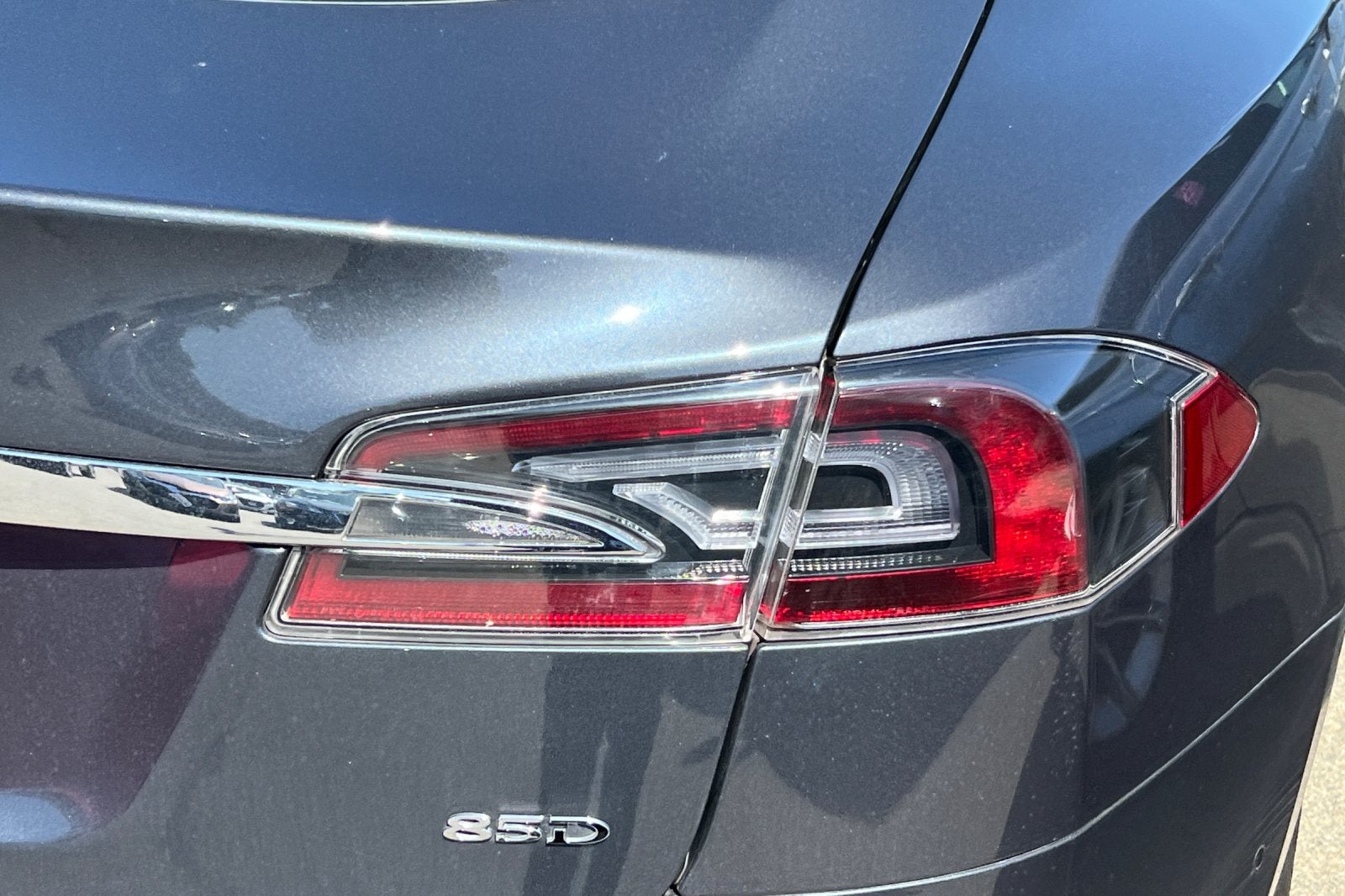 2015 Tesla Model S Base