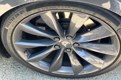 2015 Tesla Model S Base