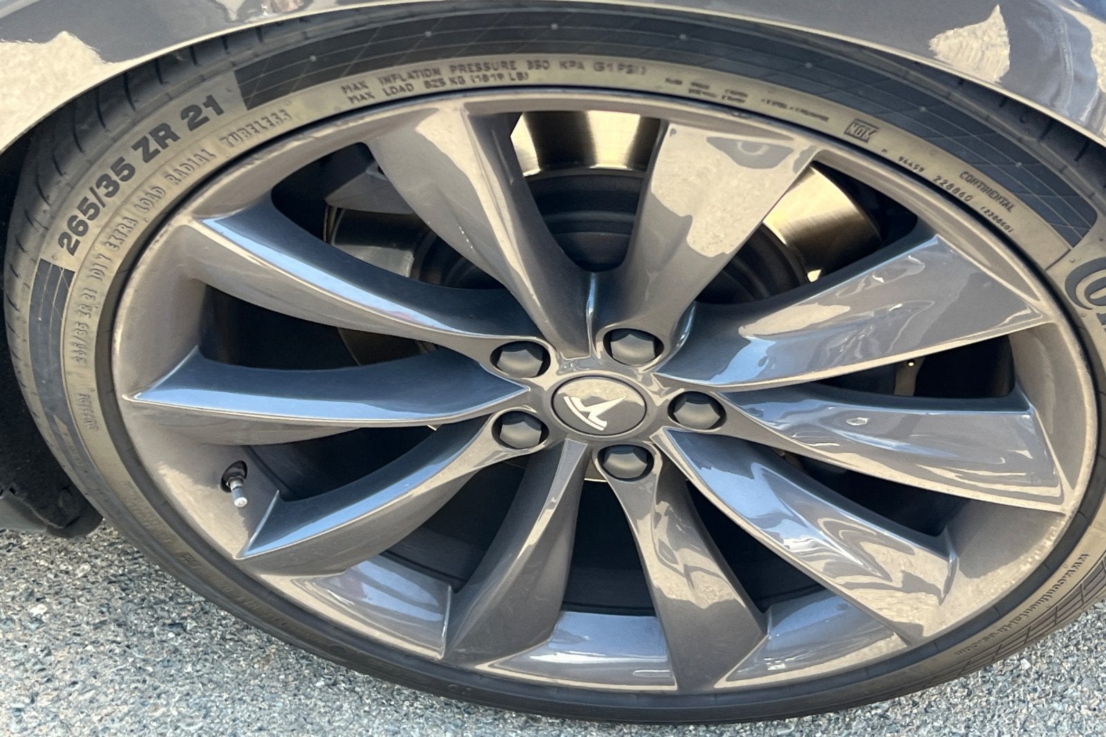 2015 Tesla Model S Base