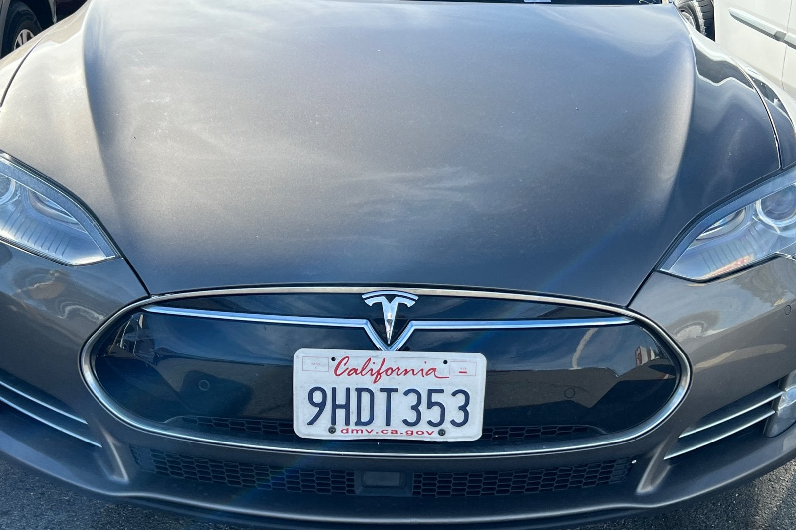 2015 Tesla Model S 90D