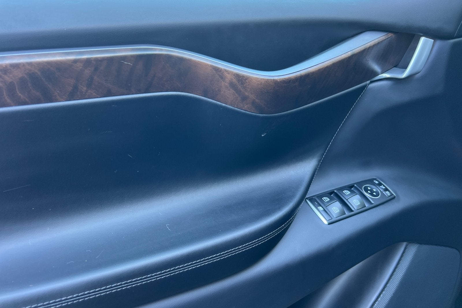 2019 Tesla Model X Long Range