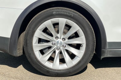 2019 Tesla Model X Standard Range
