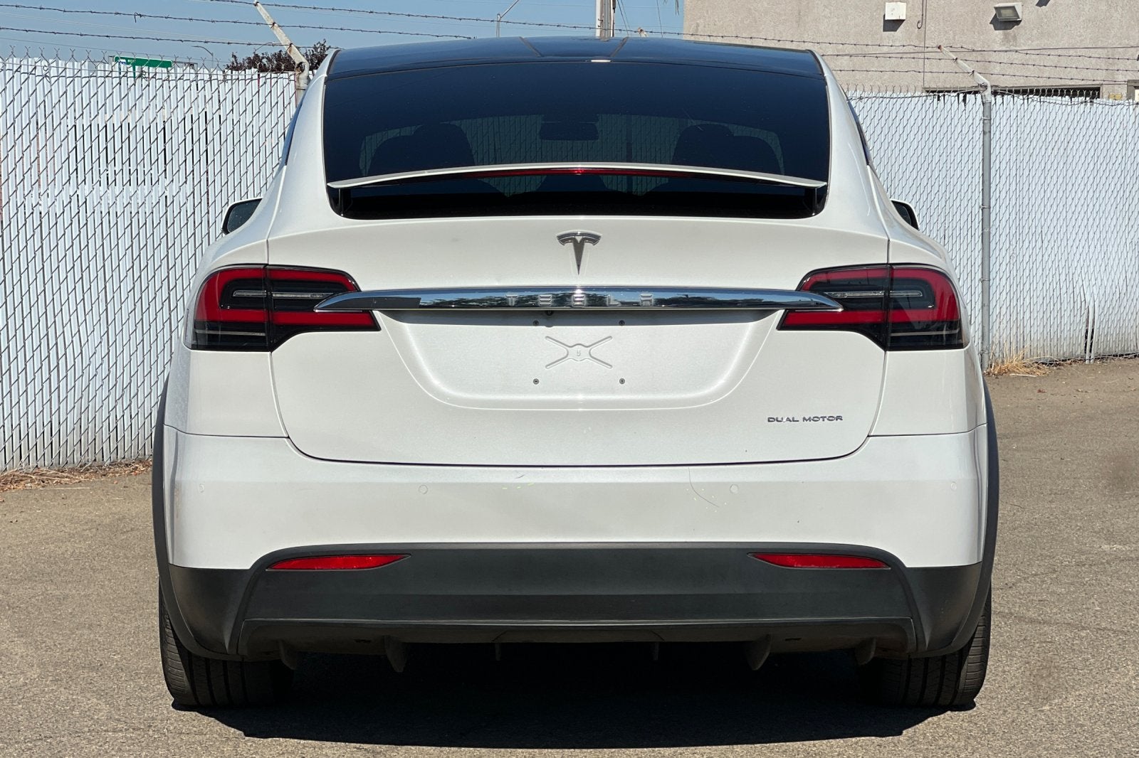 2019 Tesla Model X Standard Range